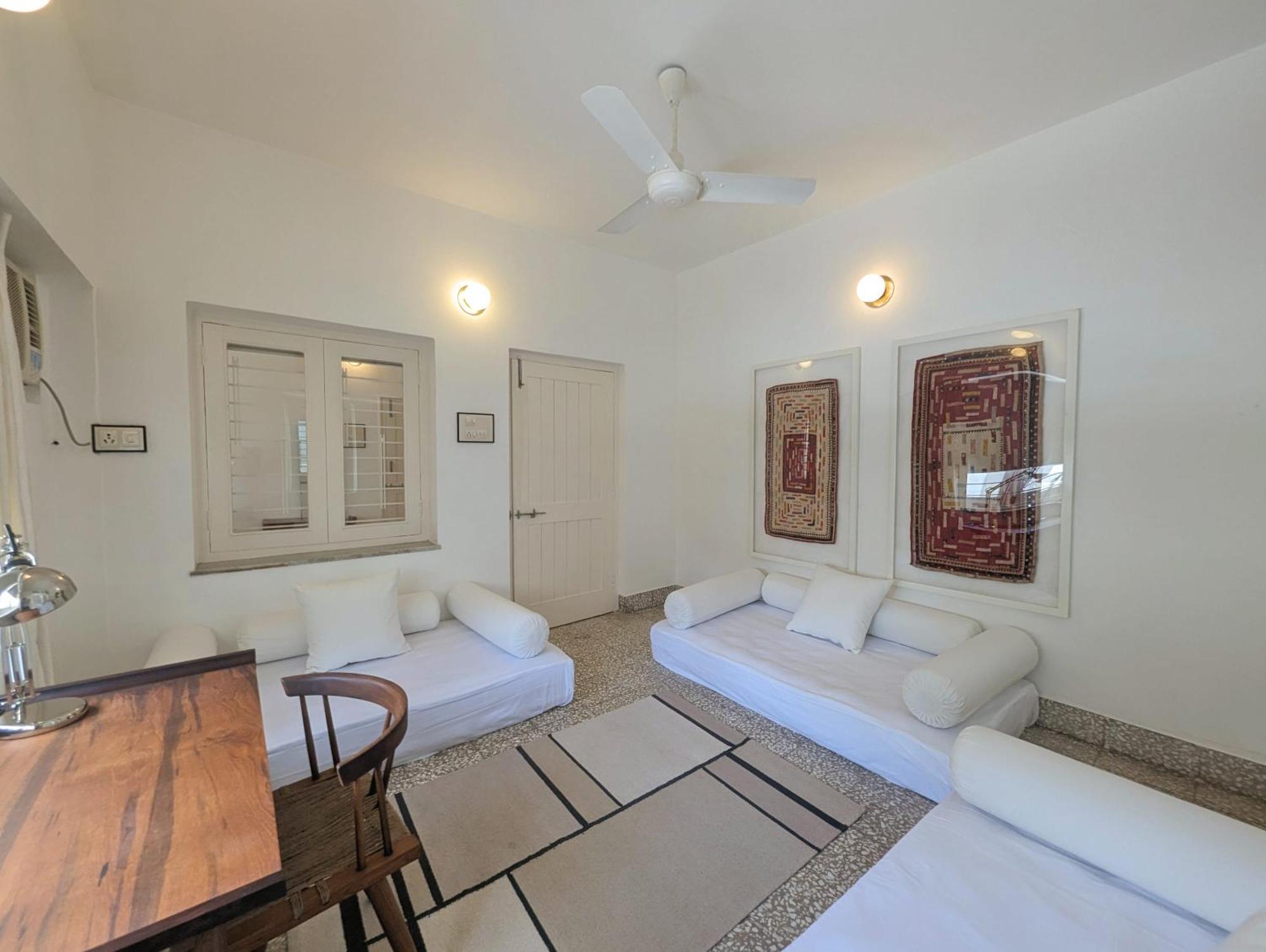 Bed & Breakfast Fouzdar House By Luxunlock Private