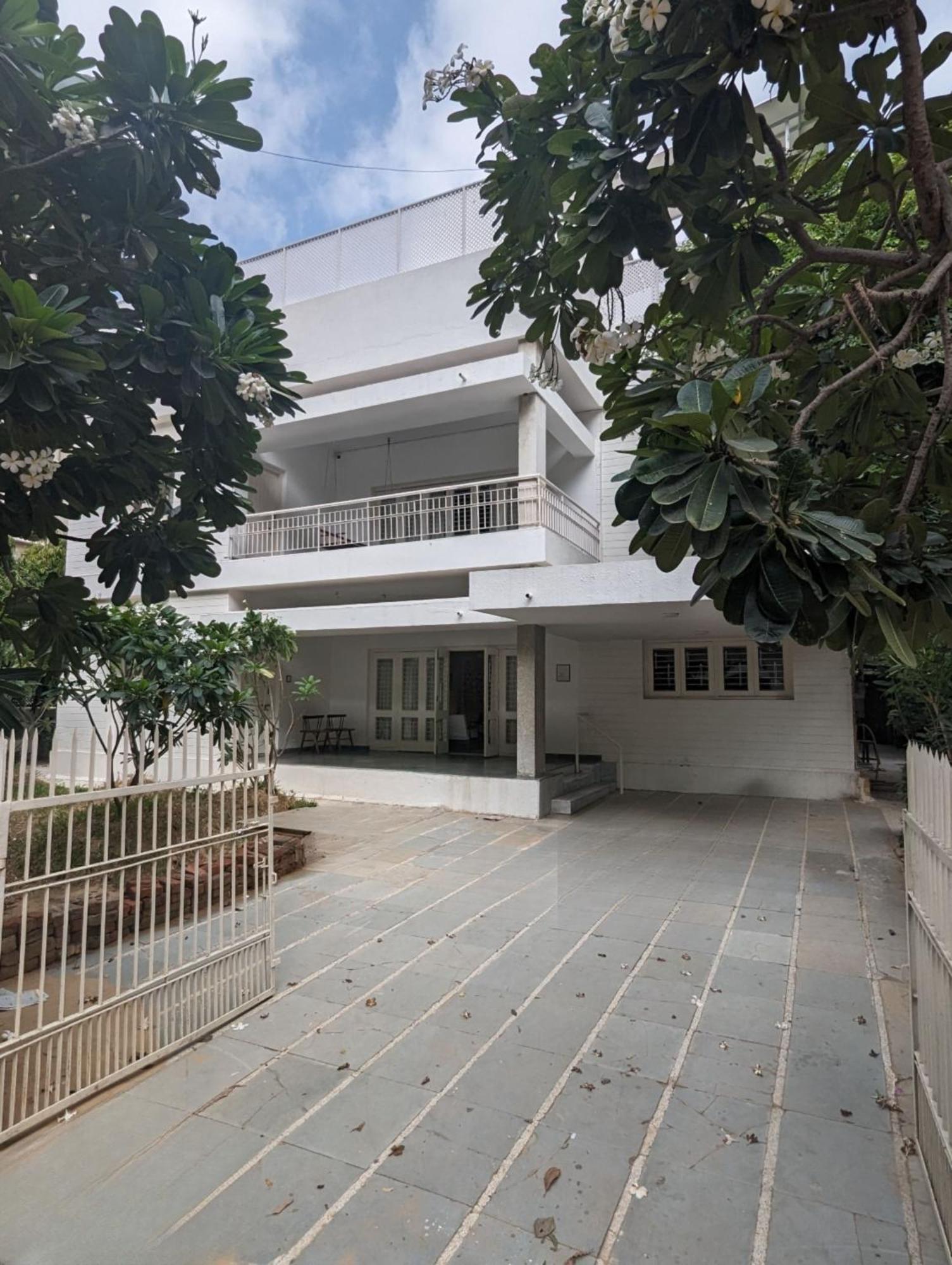 Fouzdar House By Luxunlock Private Bed & Breakfast Ahmedabad