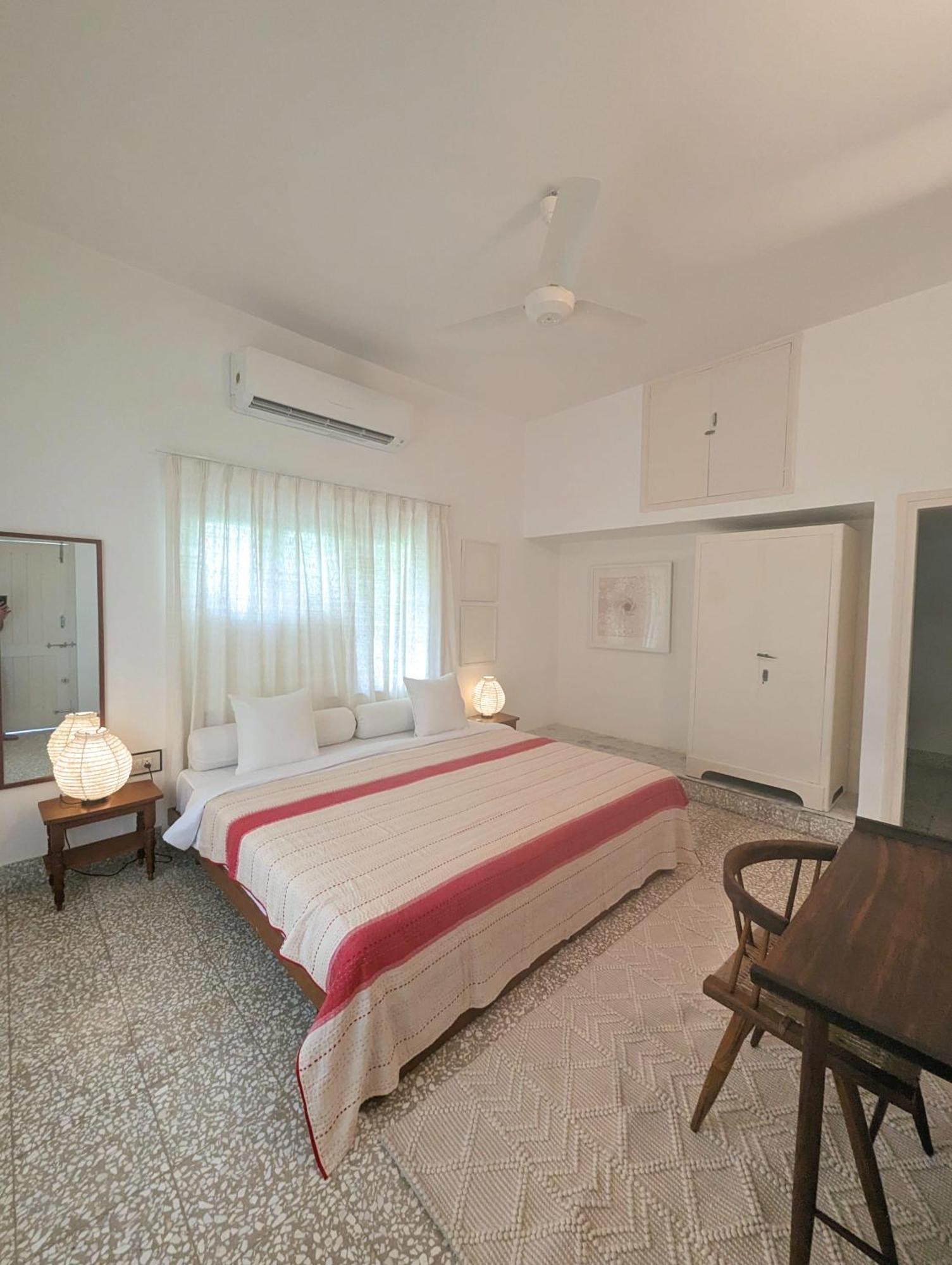 Fouzdar House By Luxunlock Private Bed & Breakfast *