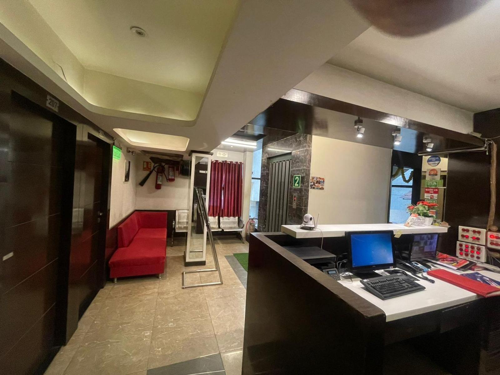 Hotel The Metro Park
