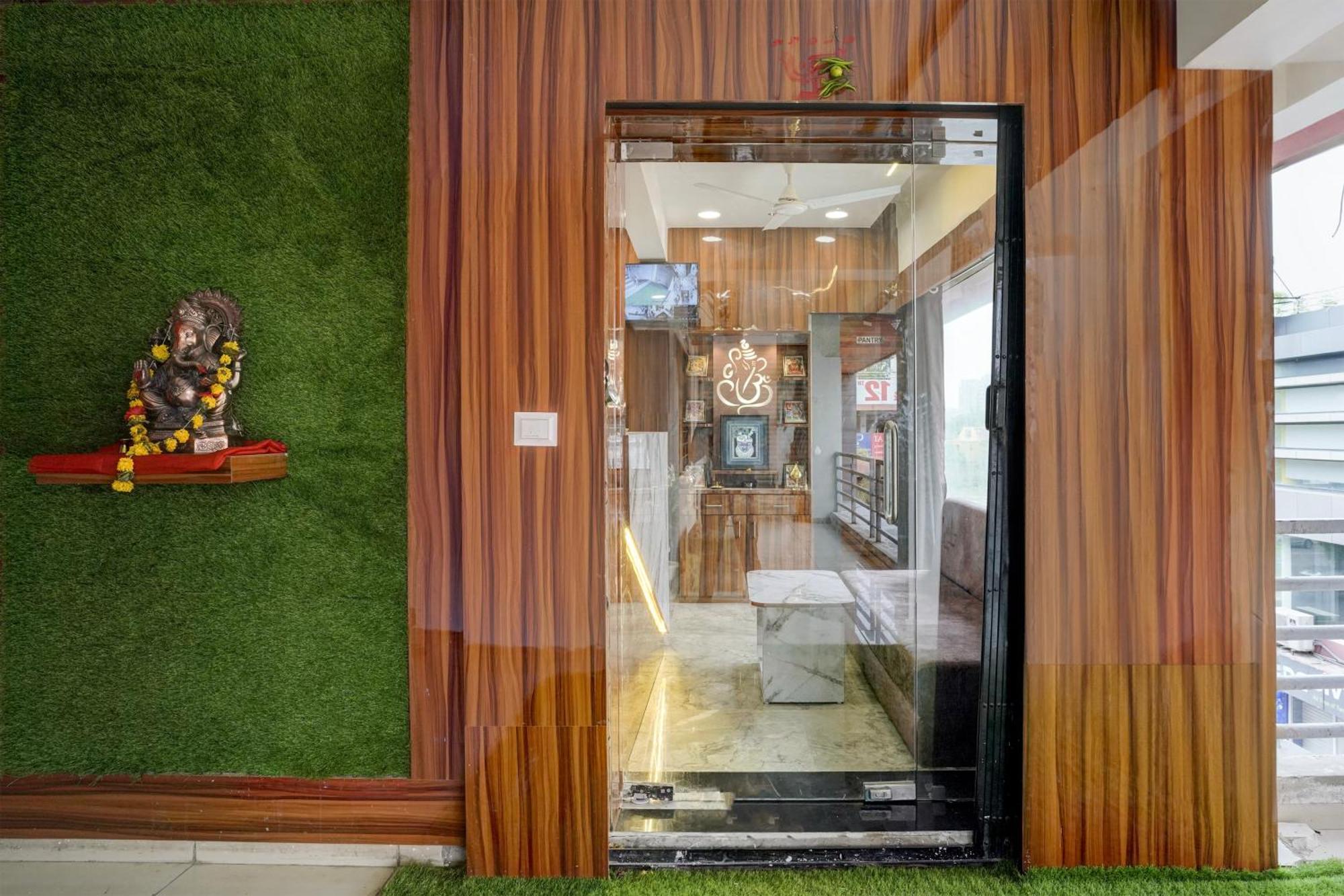 O Shubham Hotel Ahmedabad