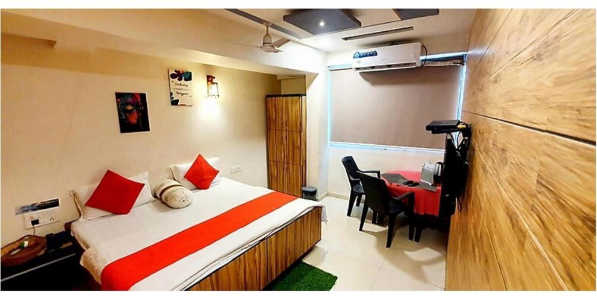 Krishna Love hotel Ahmedabad