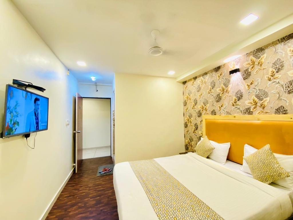 Alexa - Satellite Prahladnagar,