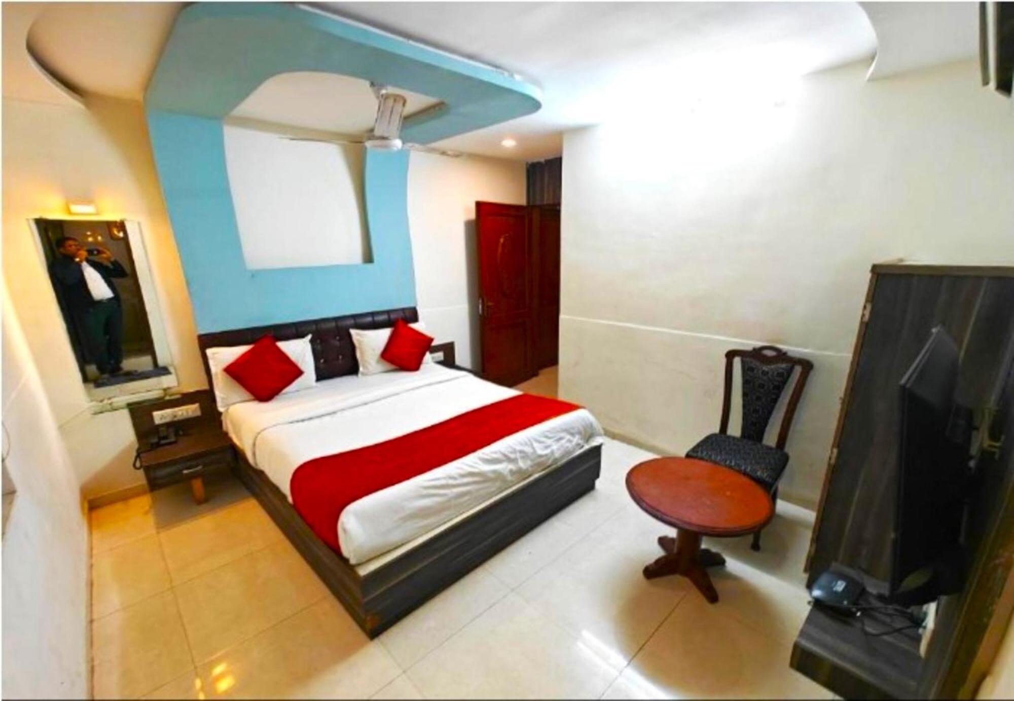 Hotel Sadbhav