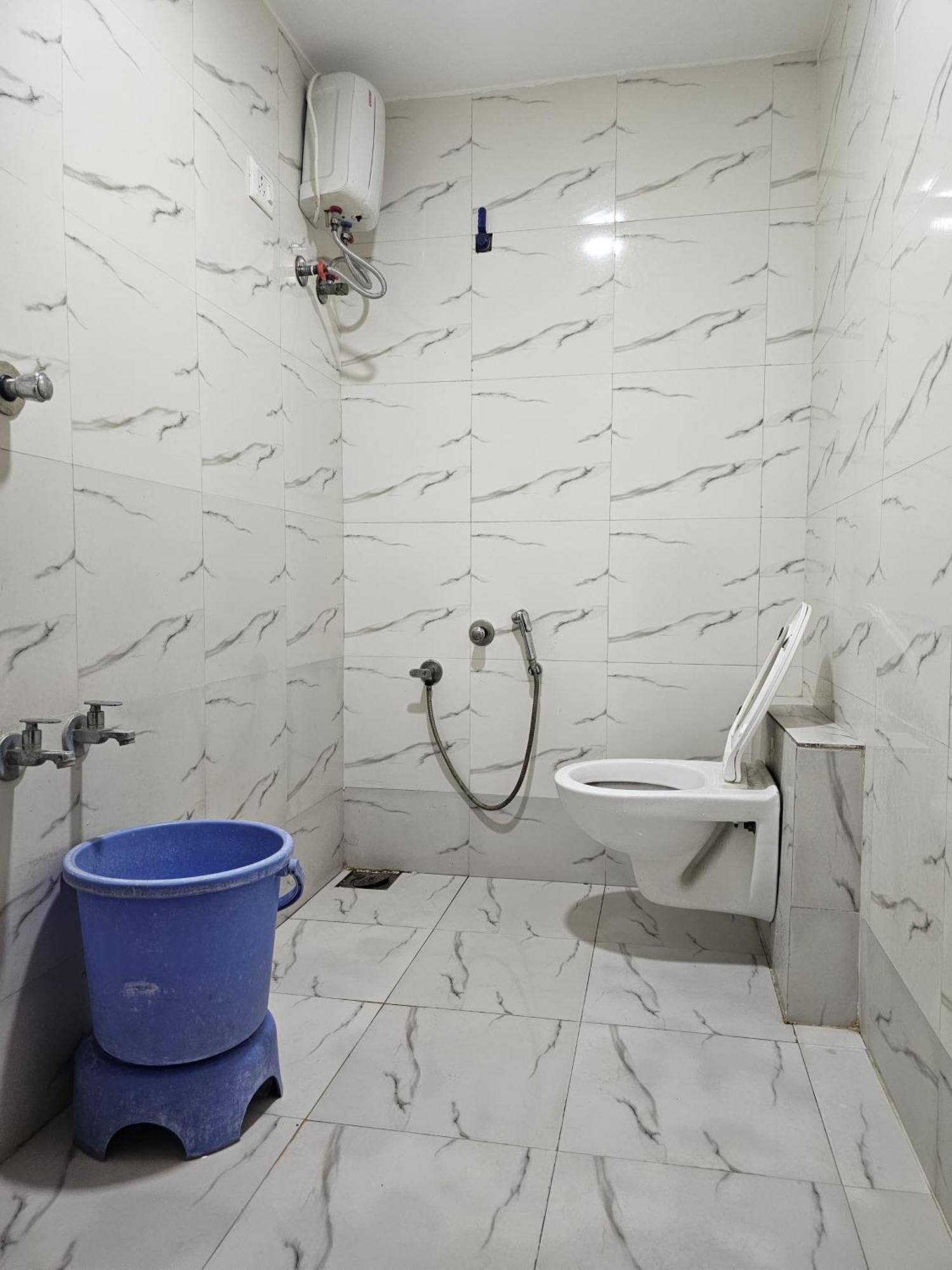 Hotel Bhagya 3*