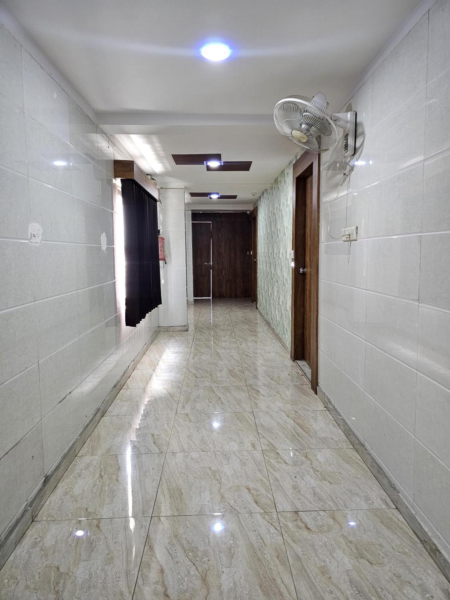Hotel Bhagya 3*