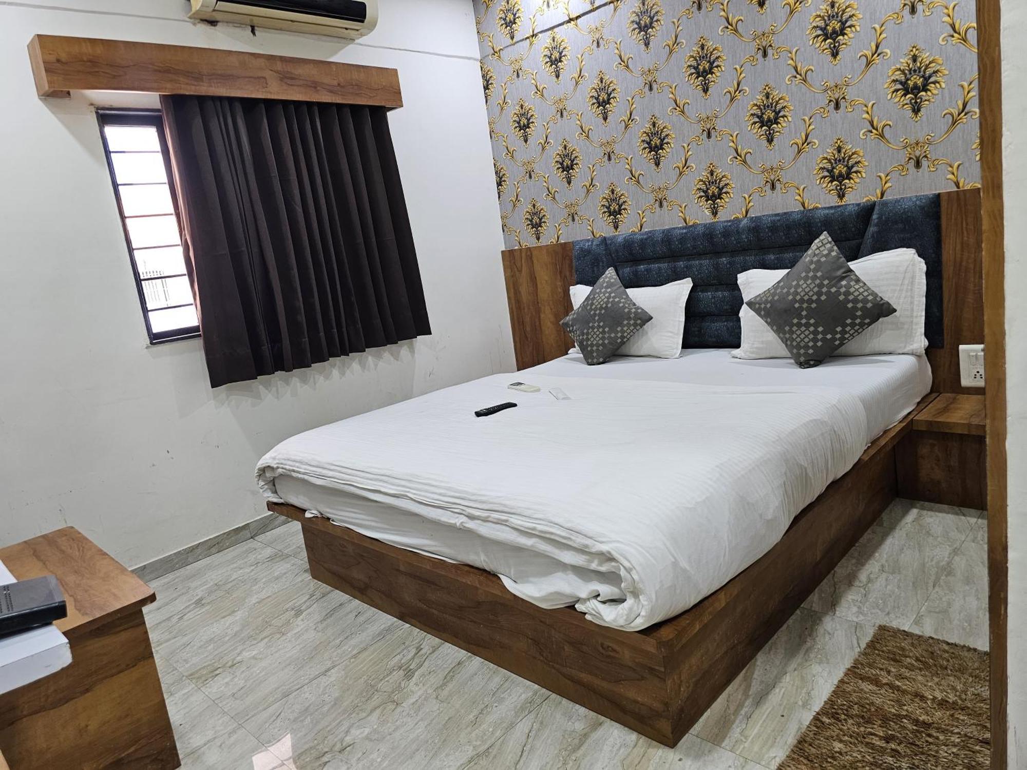 Bhagya Hotel