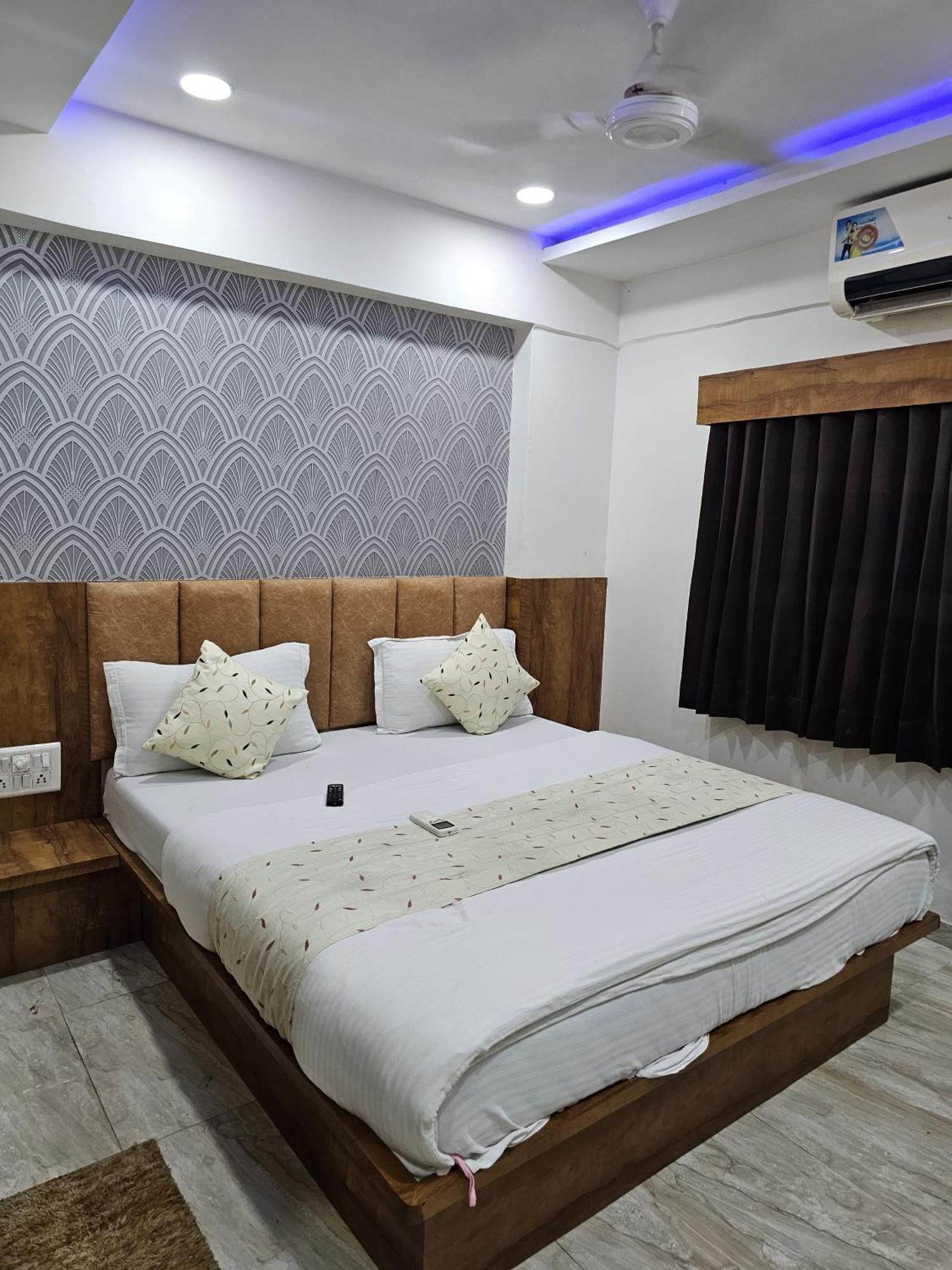 Bhagya Hotel 3*
