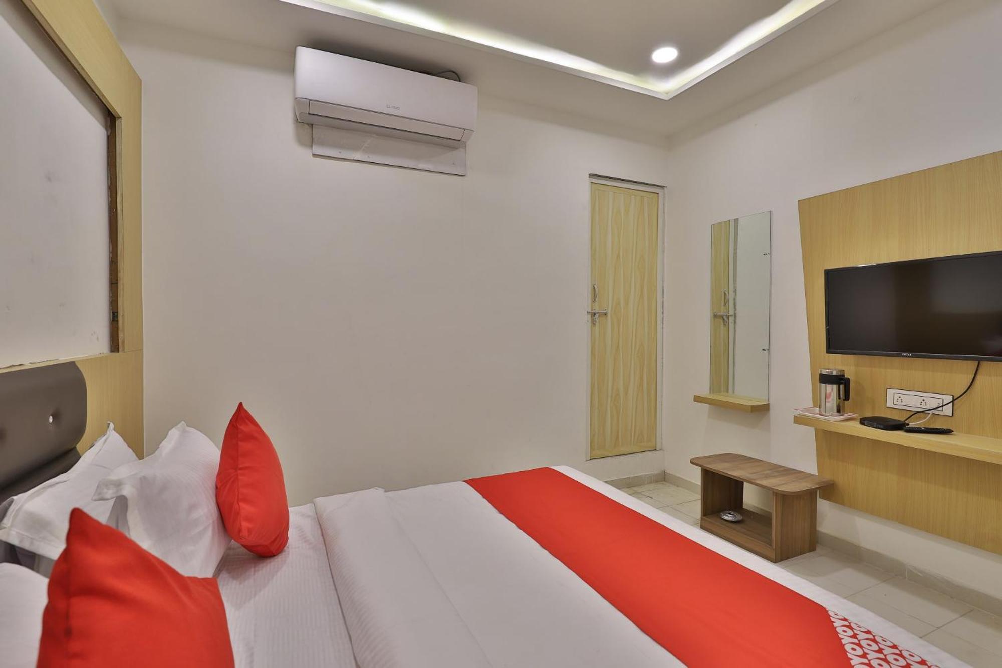 O Dev Palace Hotel 3*