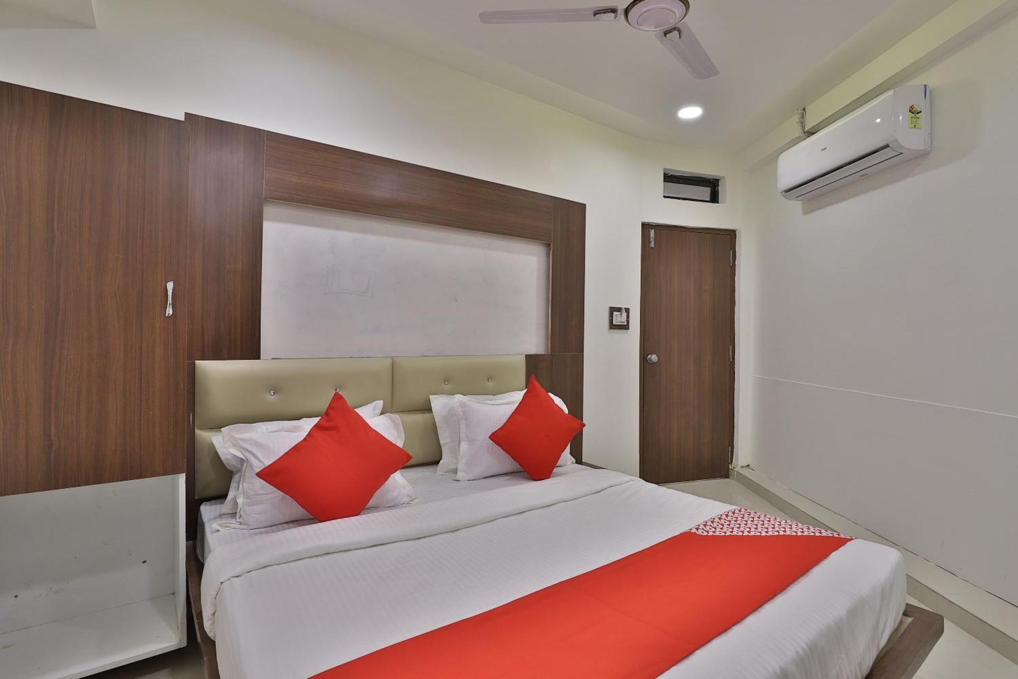 Hotel O Dev Palace
