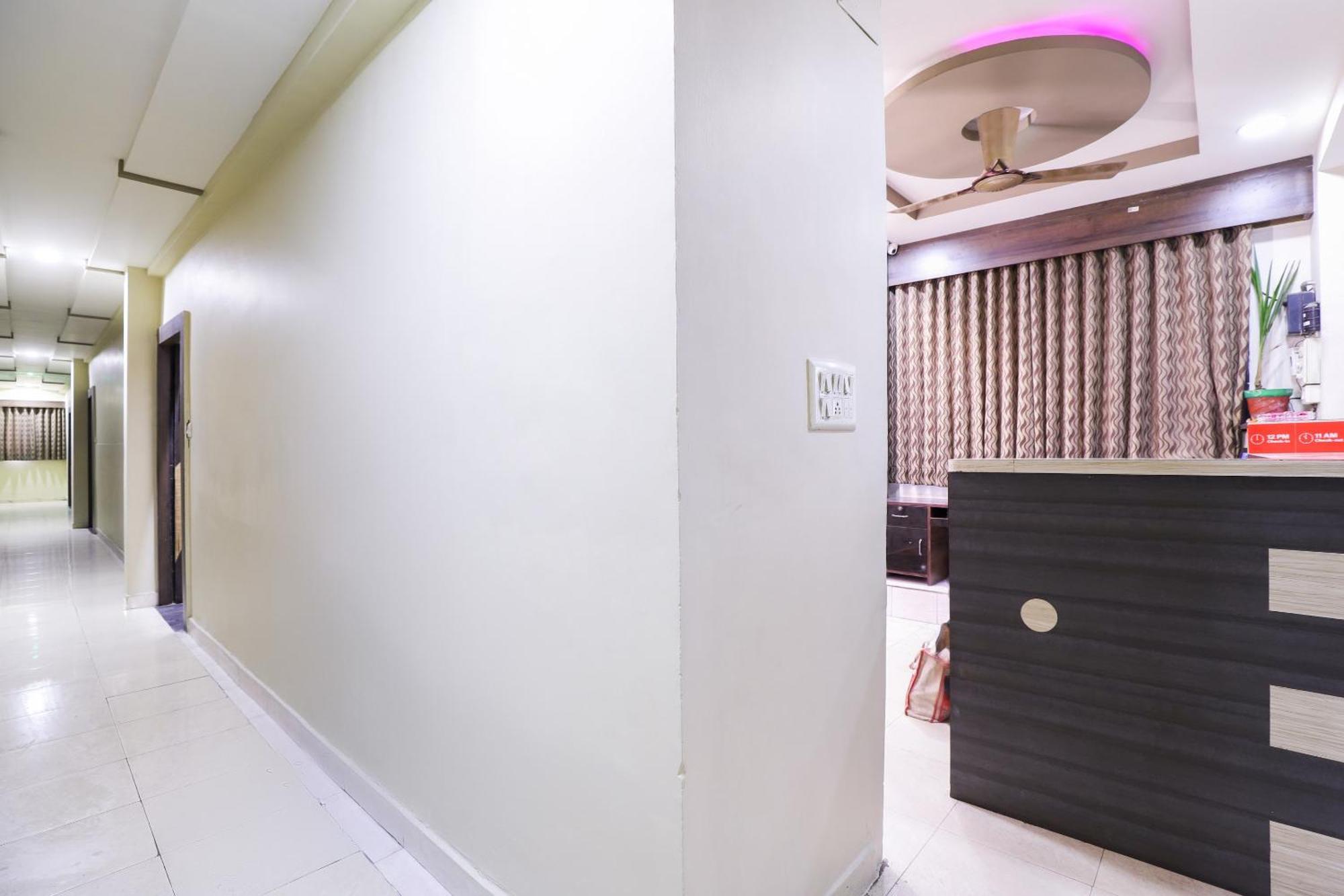 O Balaji Hotel 3*