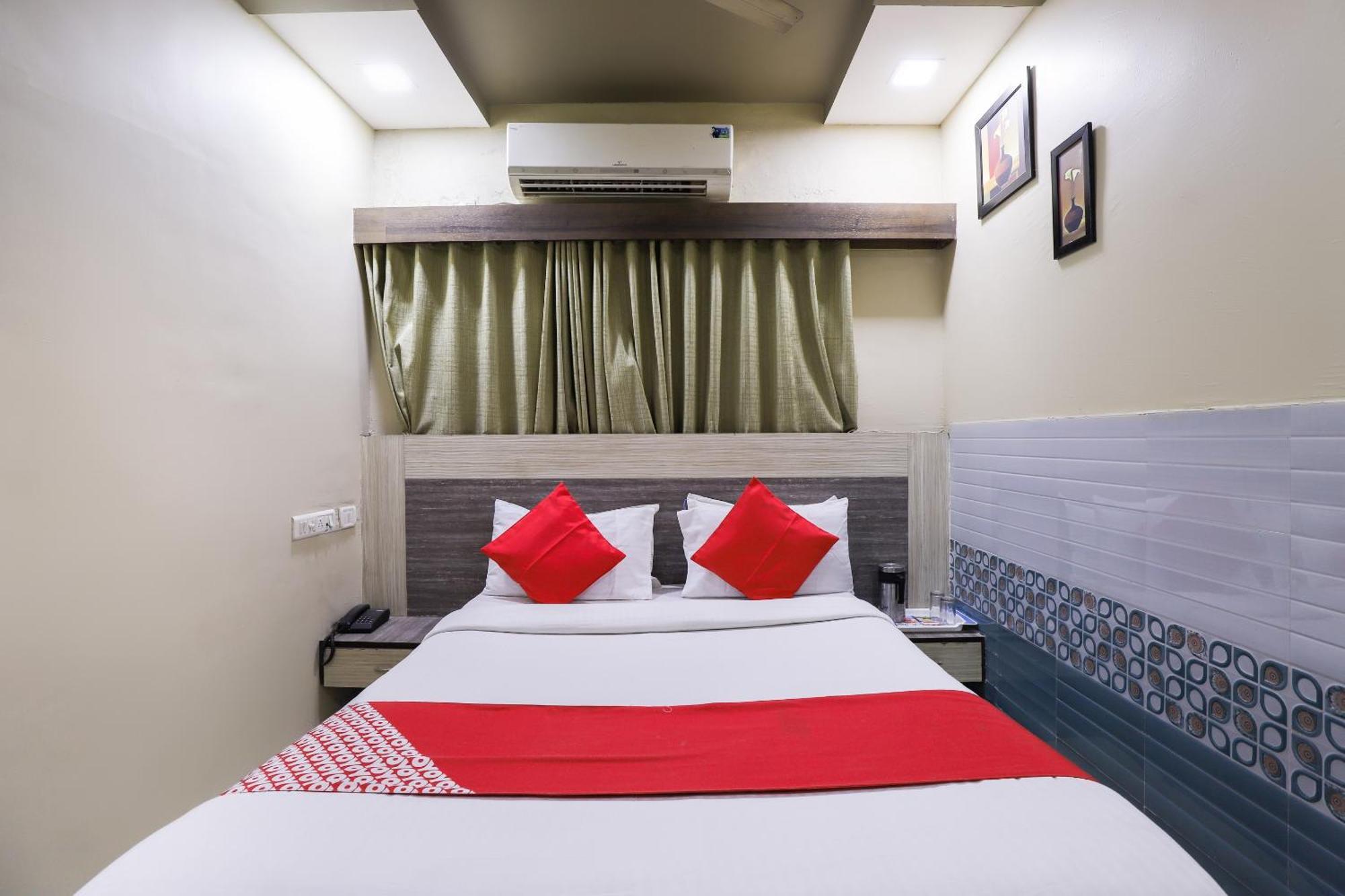 O Balaji Hotel