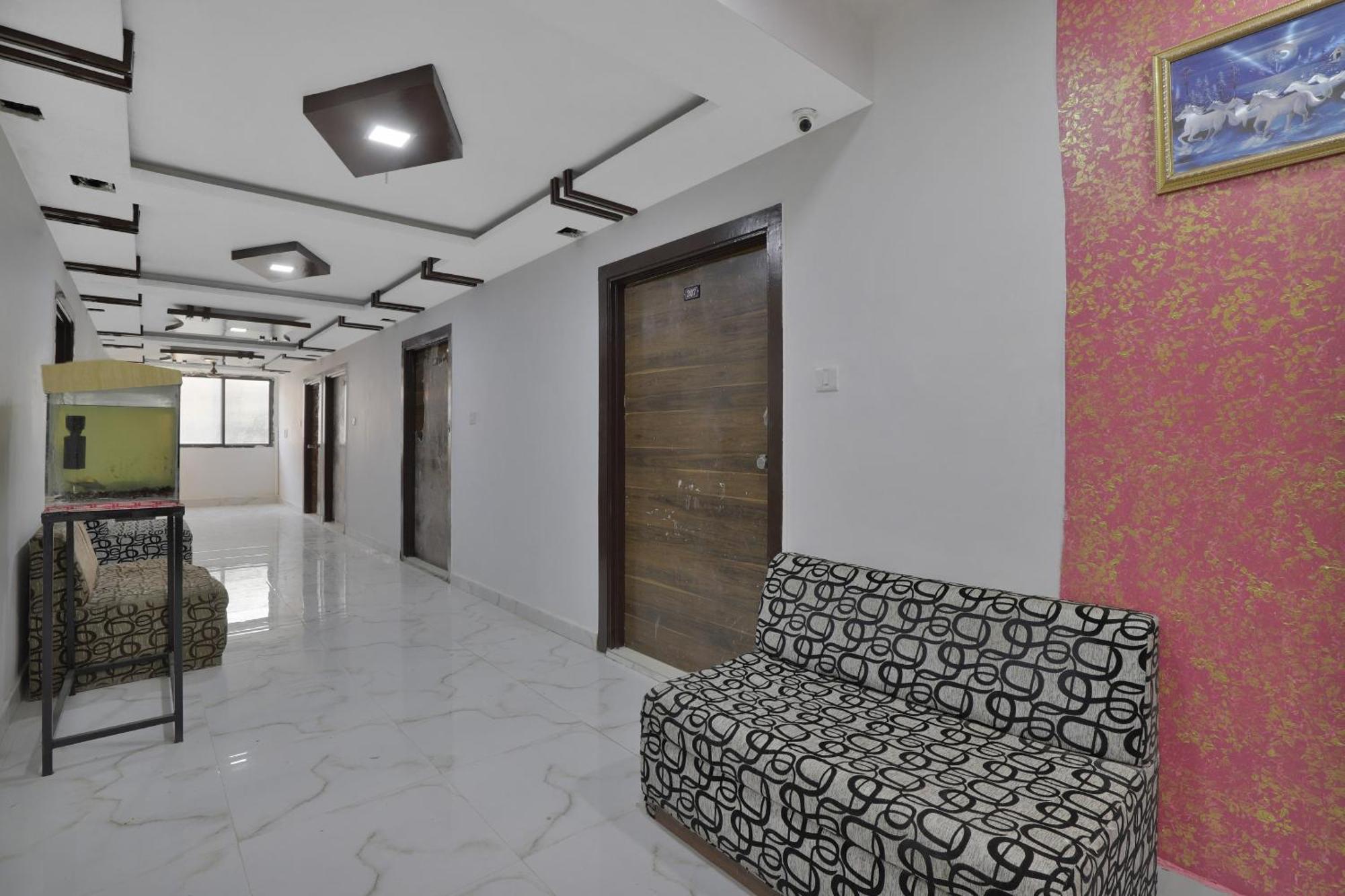 Hotel O Rudra Palace 4*
