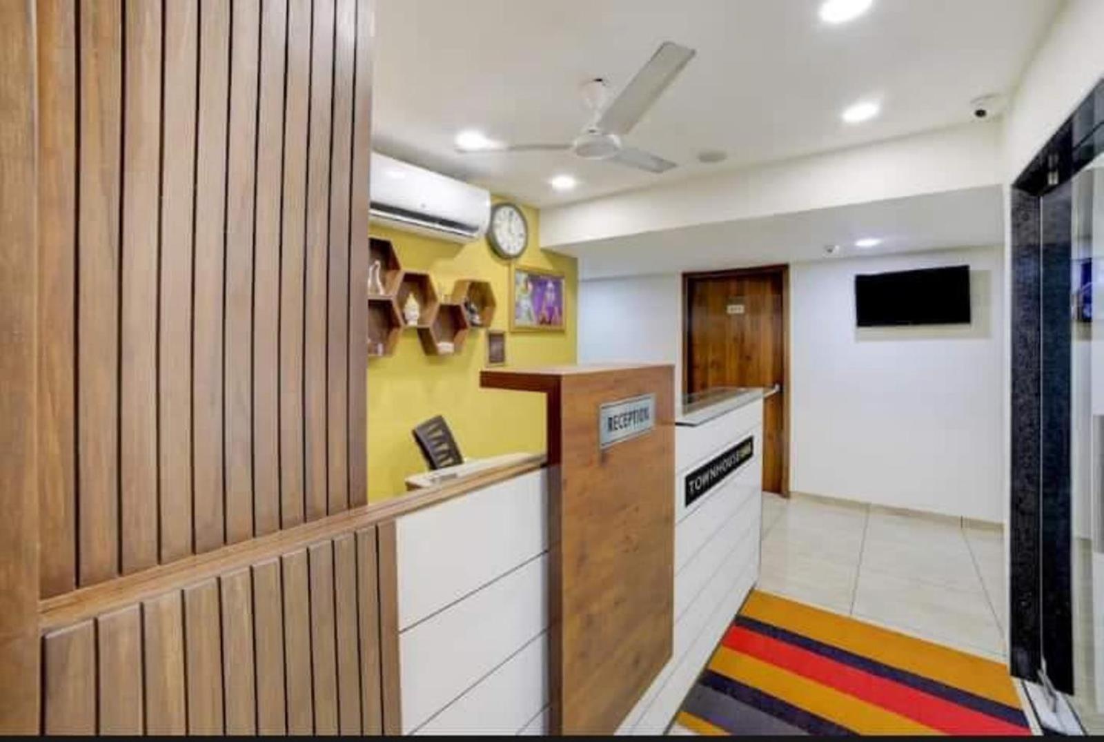 Hotel Leo 3*