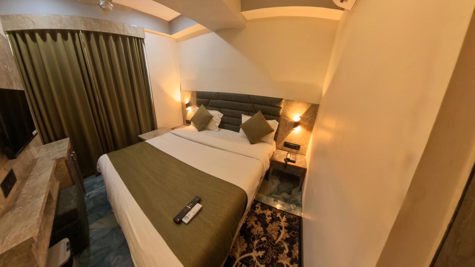 Hotel Shivkunj Ahmedabad