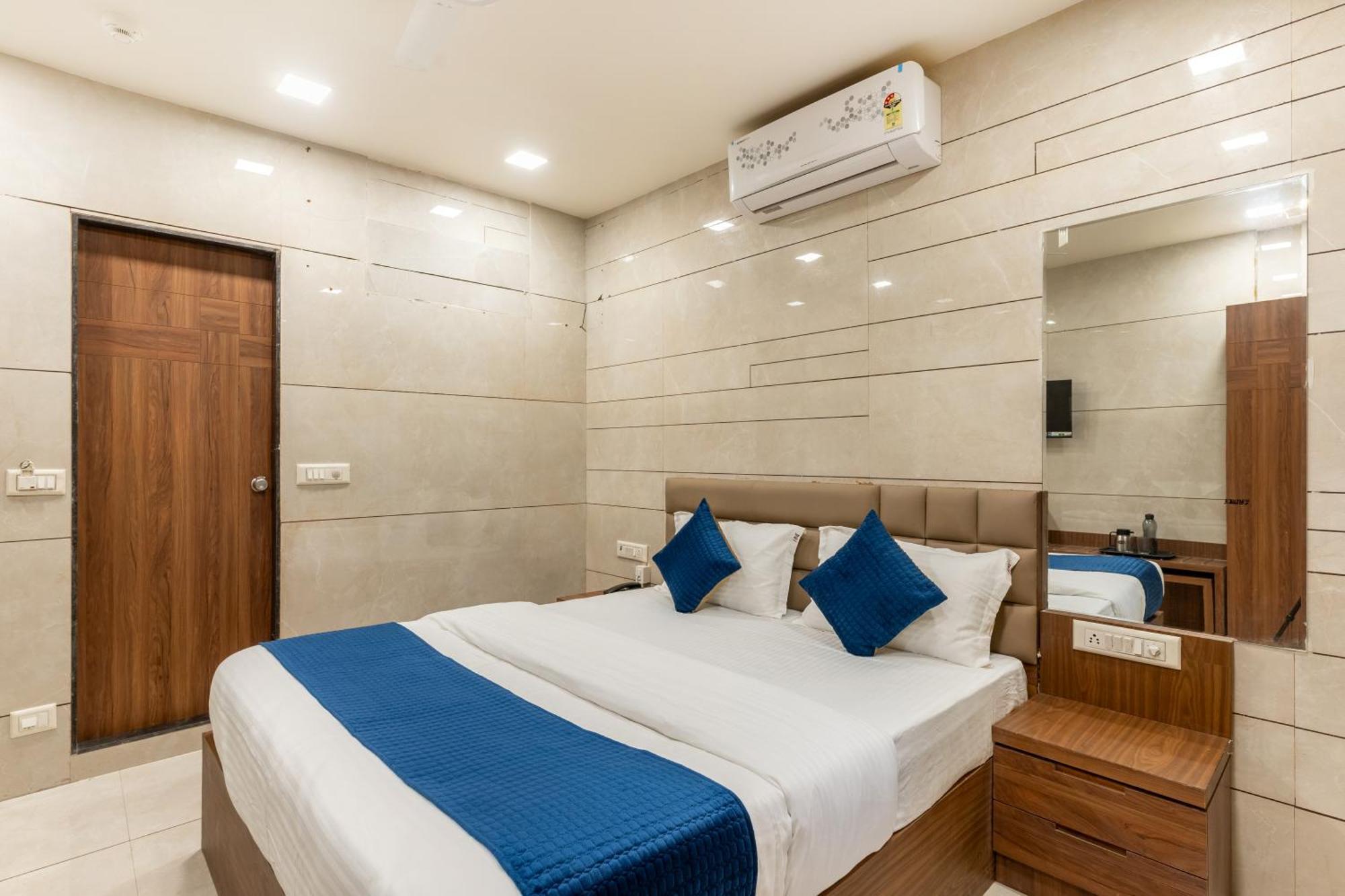 Noble Inn, Hotel 3*