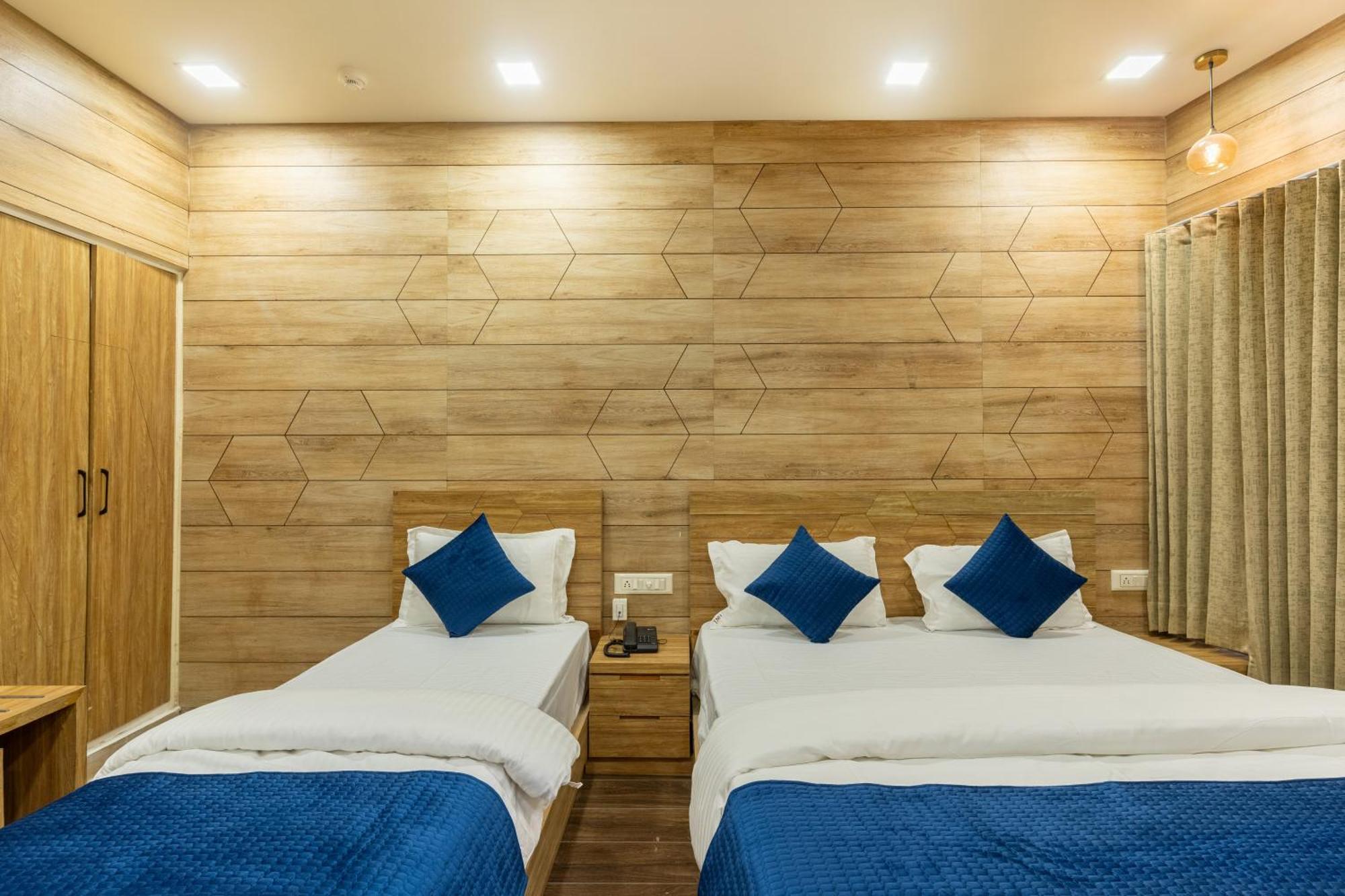 Noble Inn, Hotel