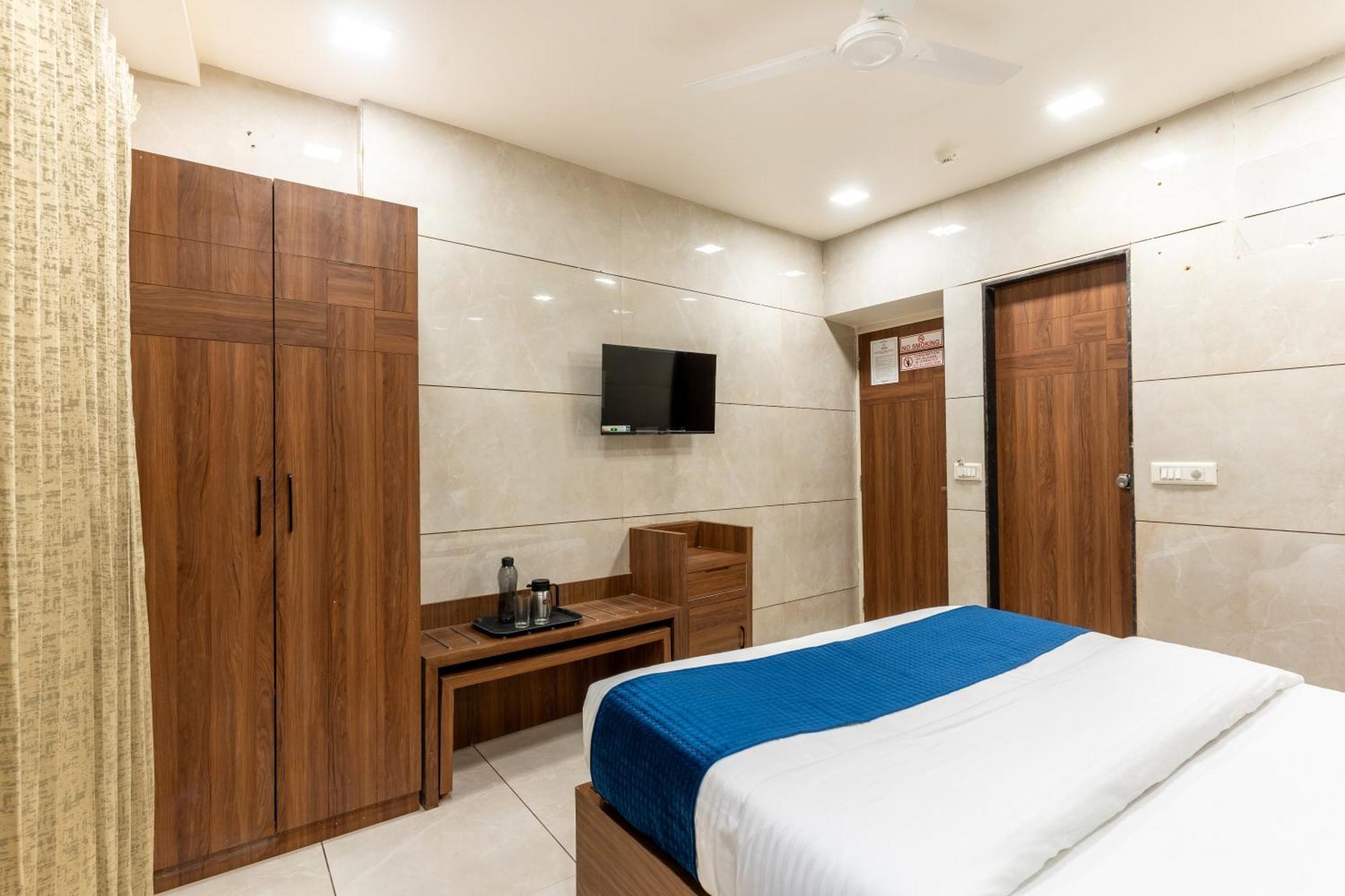 Hotel Noble Inn,