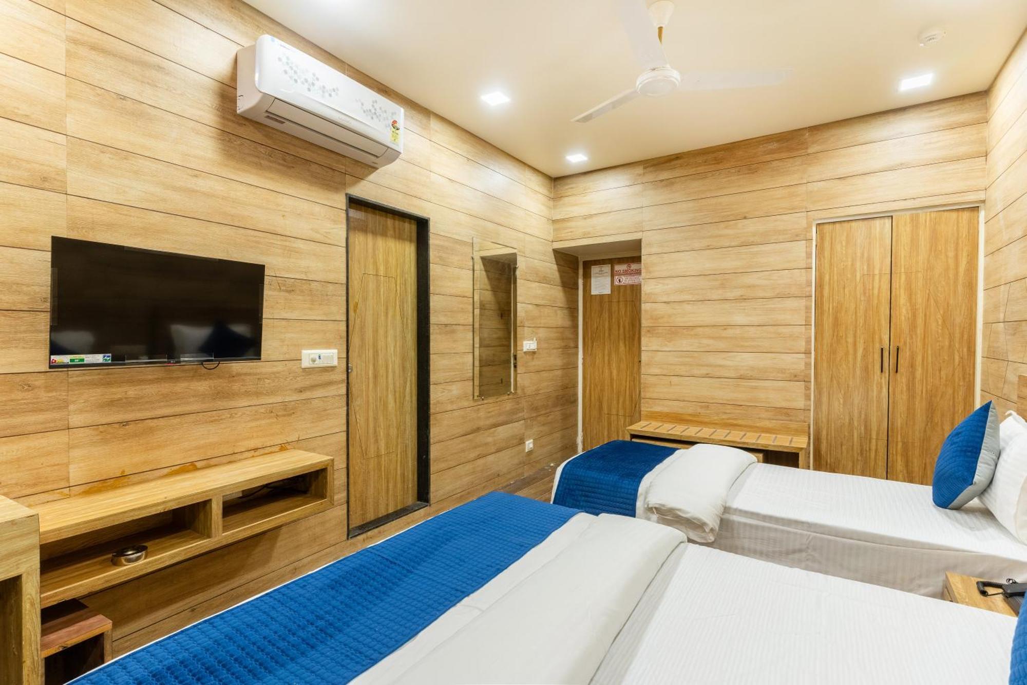 Noble Inn, Ahmedabad