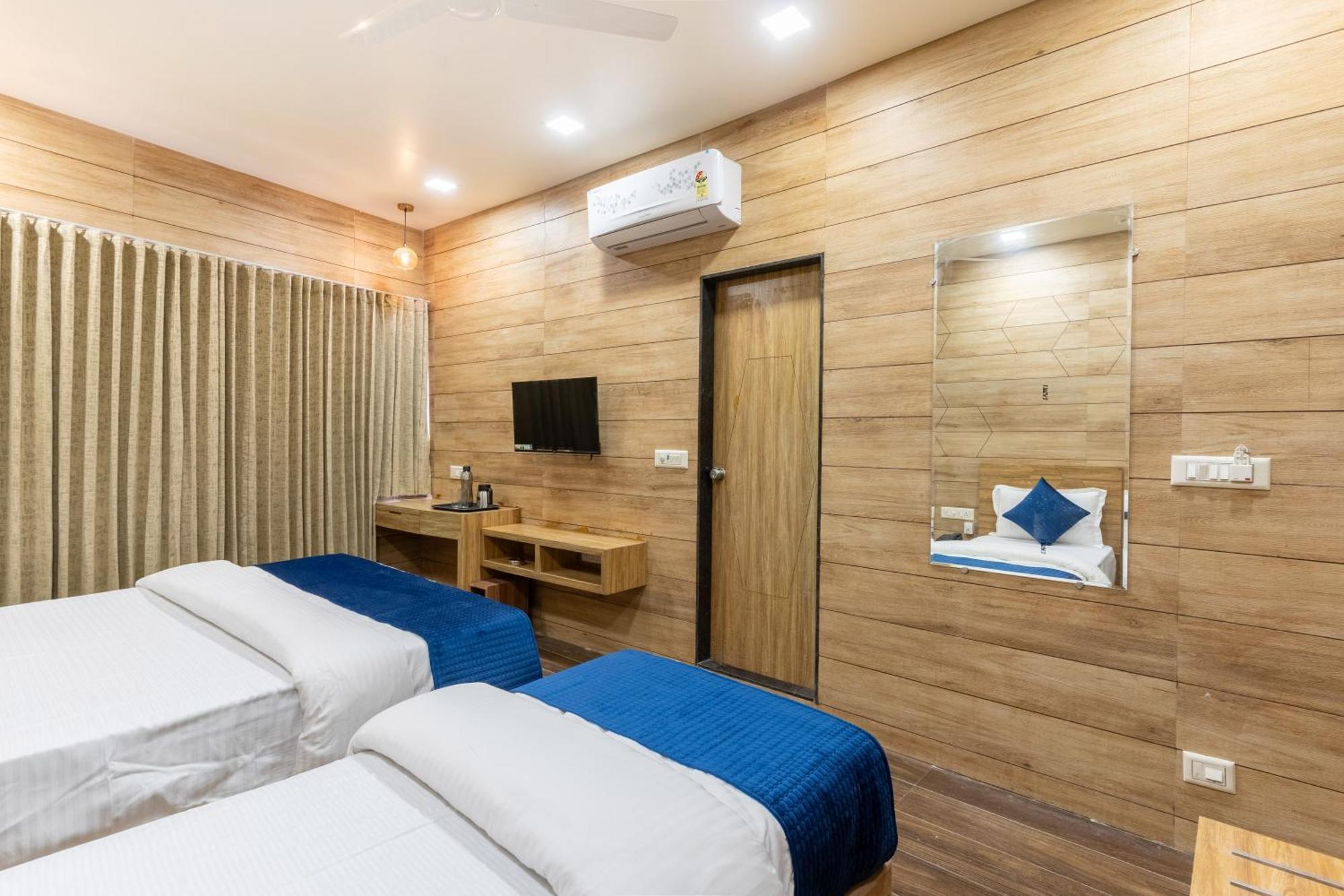 Noble Inn, Hotel Ahmedabad