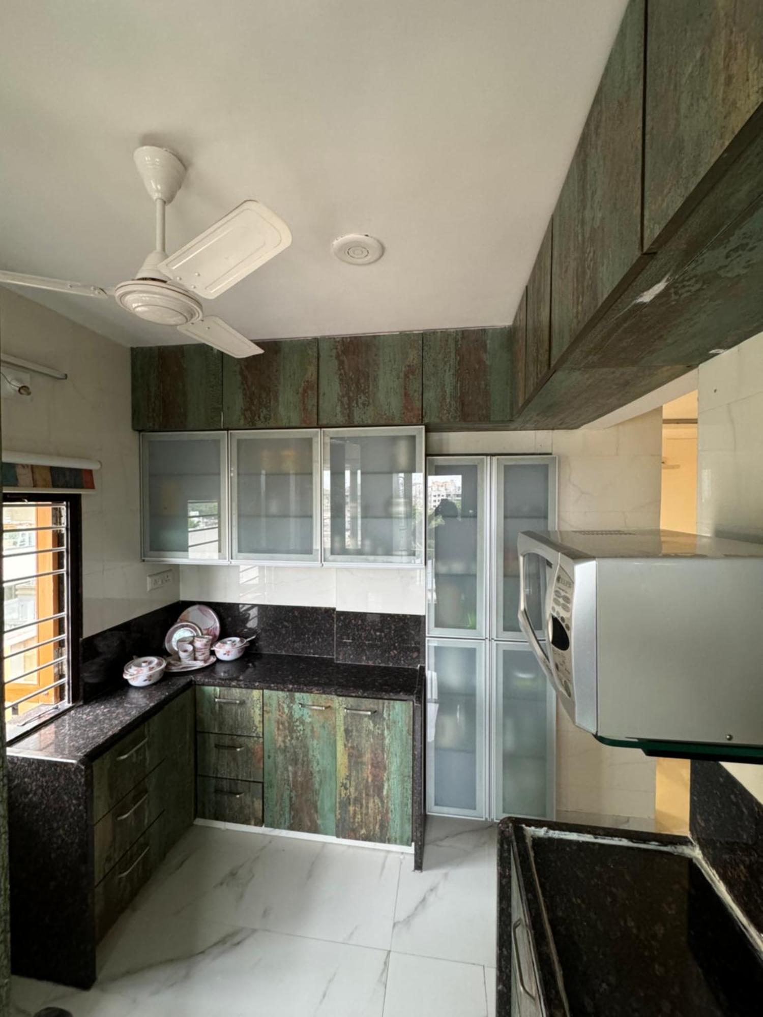 Satellite Abode Apartment *