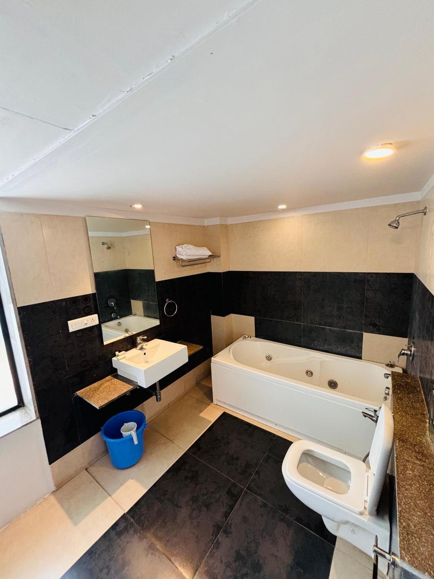 Kanan 3* Ahmedabad