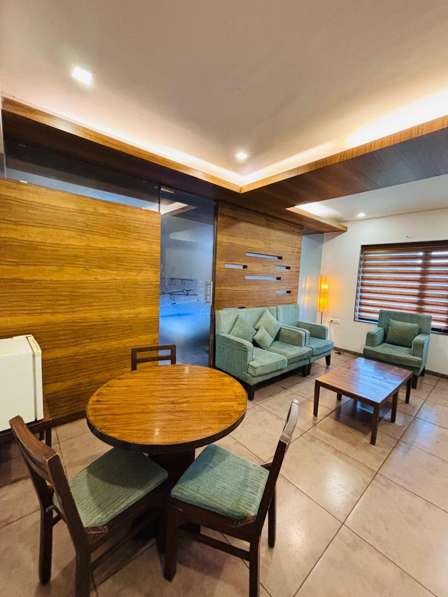 Hotel Kanan 3*