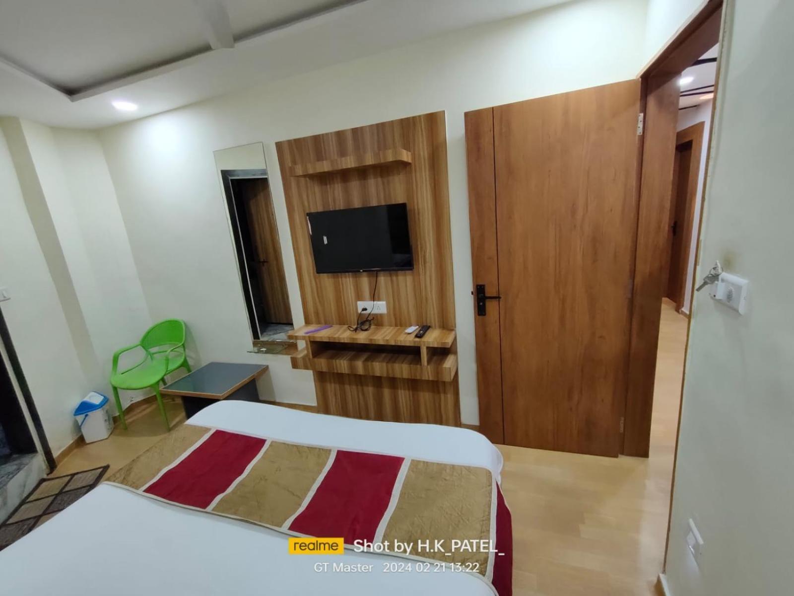 Guest house Happy Ahmedabad