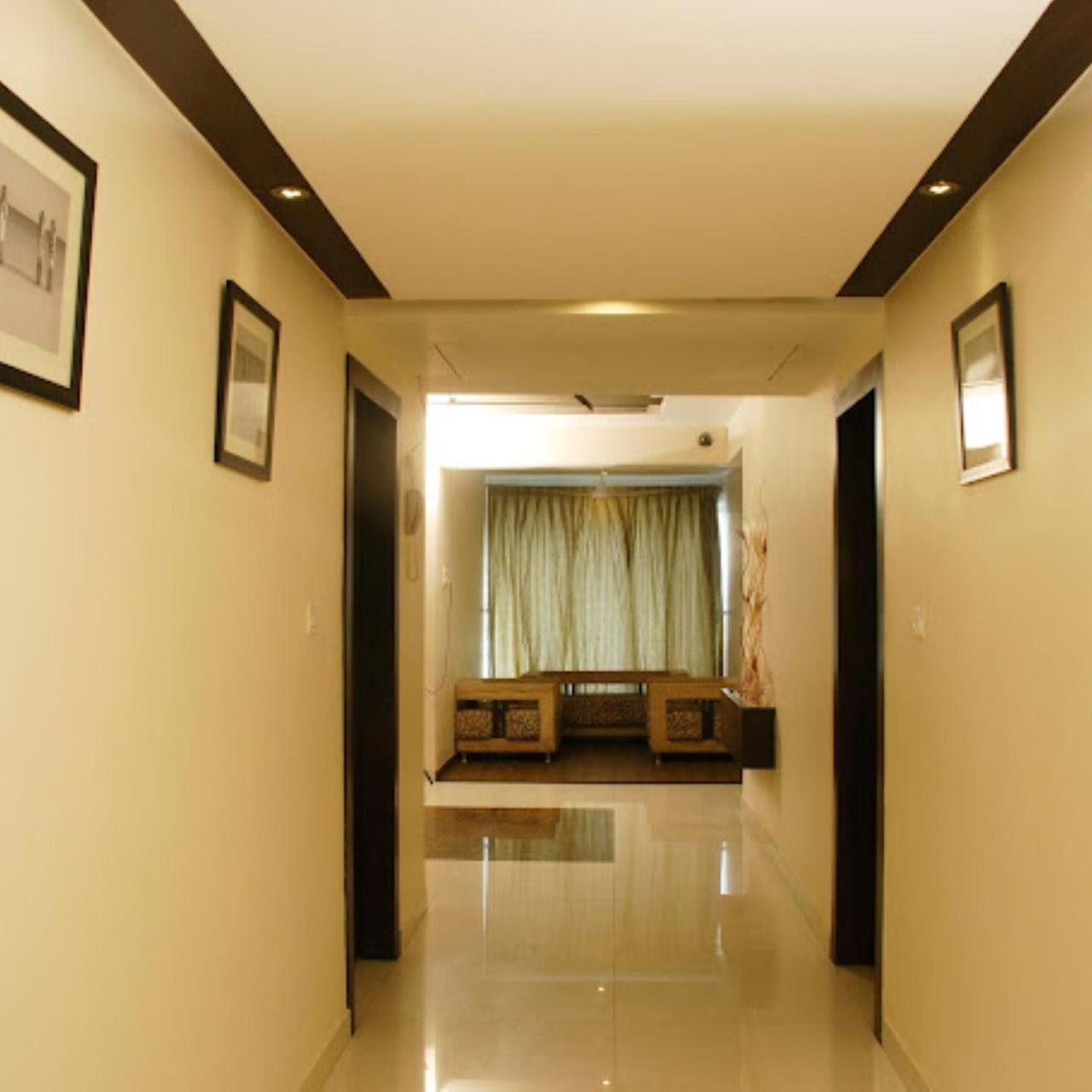Fabhotel Royal Landmark Hotel