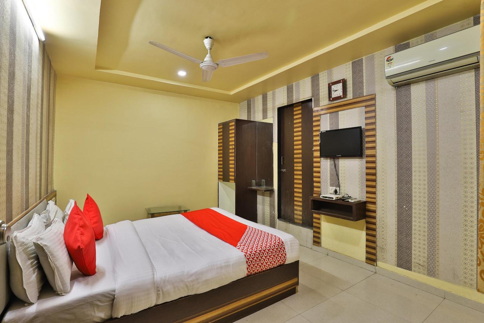 Hotel Spot On Shreeji Palace Ahmedabad