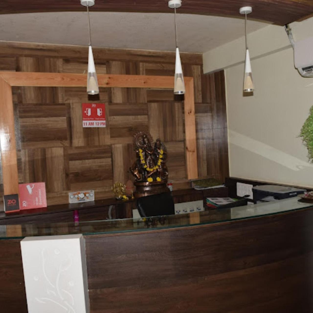 Hotel Madhav 4*