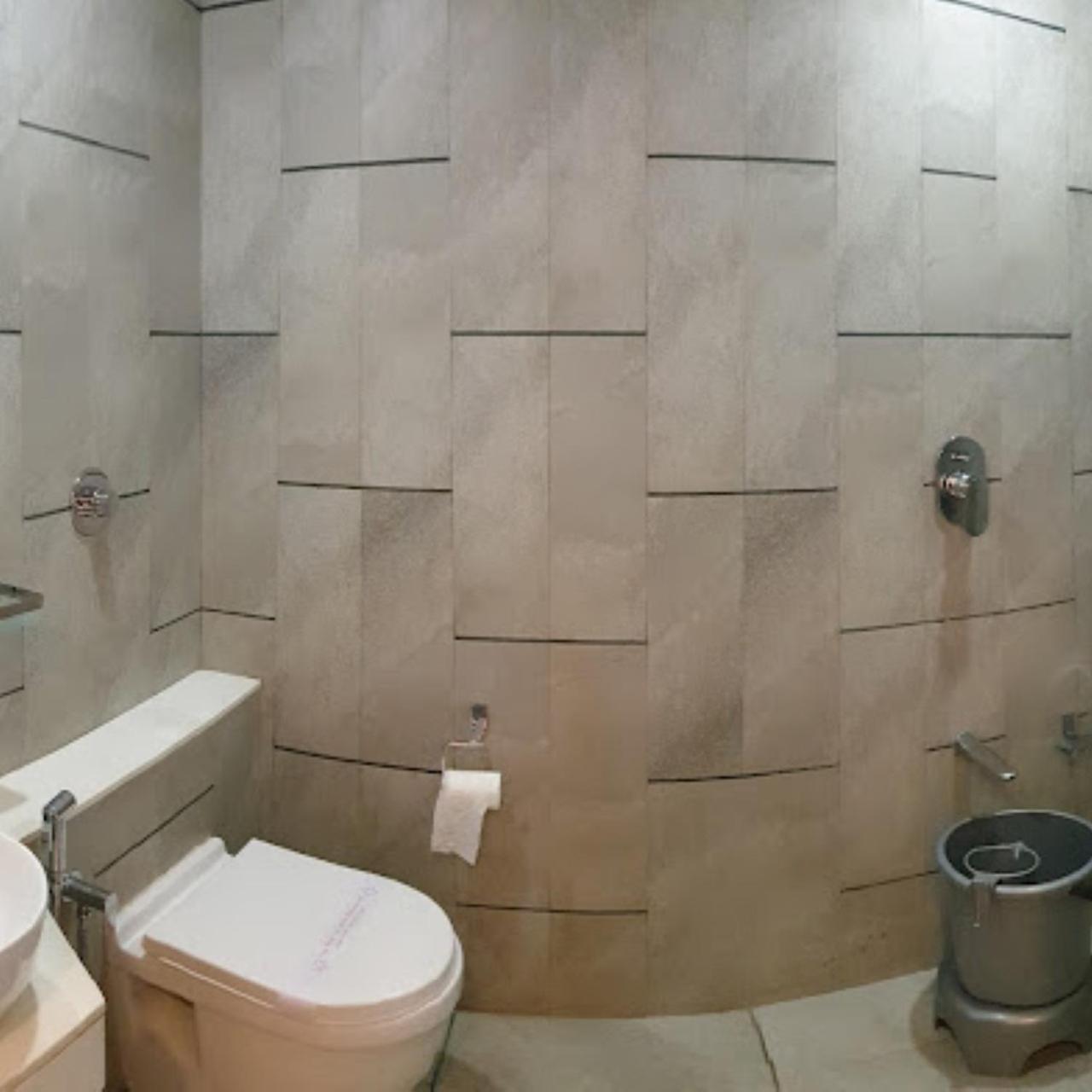 Carrefour 5* Ahmedabad