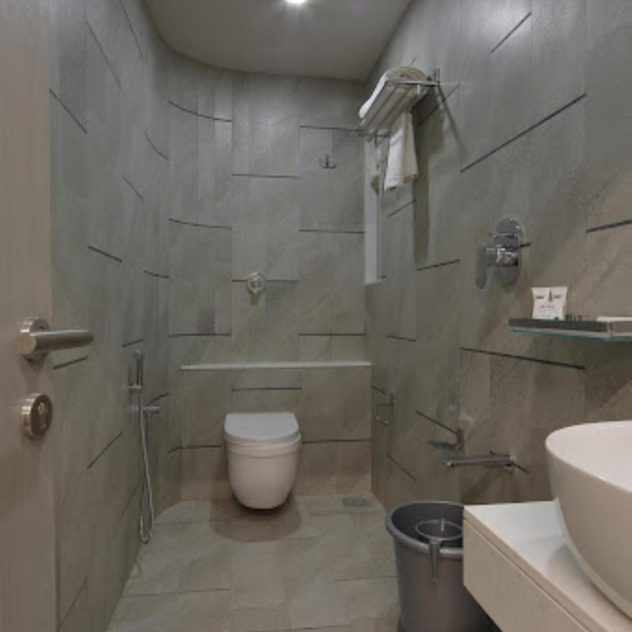 Hotel Carrefour Ahmedabad