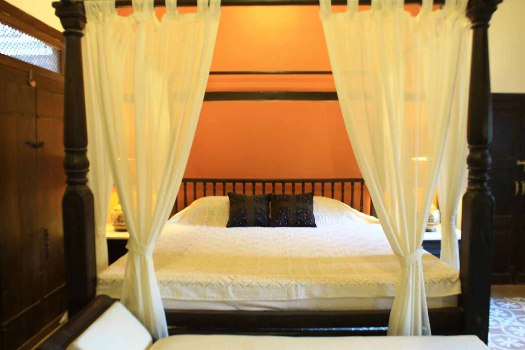 Deewanji Ni Haveli Bed & Breakfast 3*