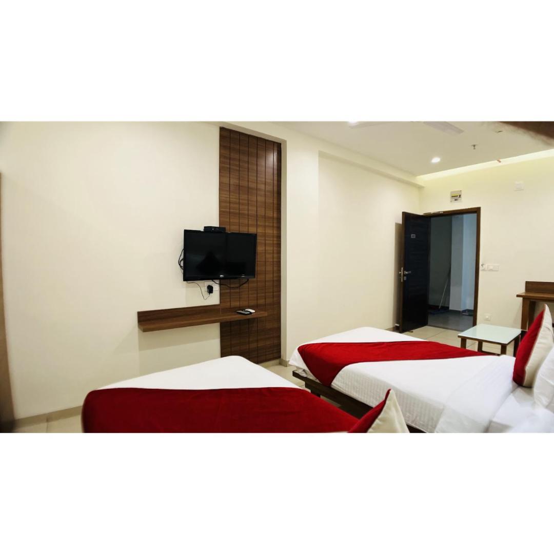Ashray Express 3*