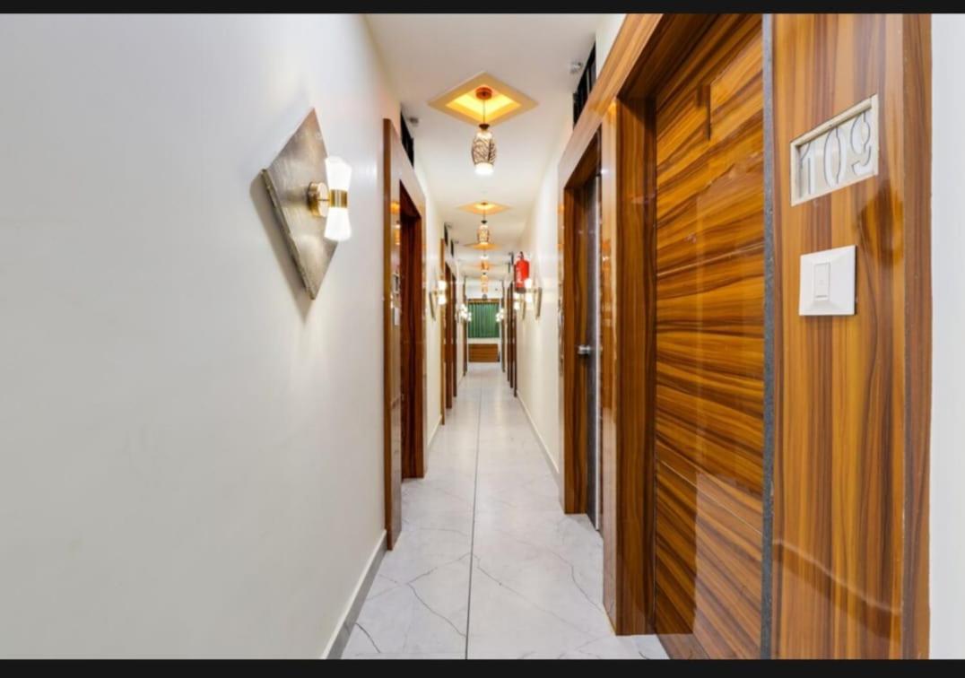 Sagun Cg Road 3* Ahmedabad