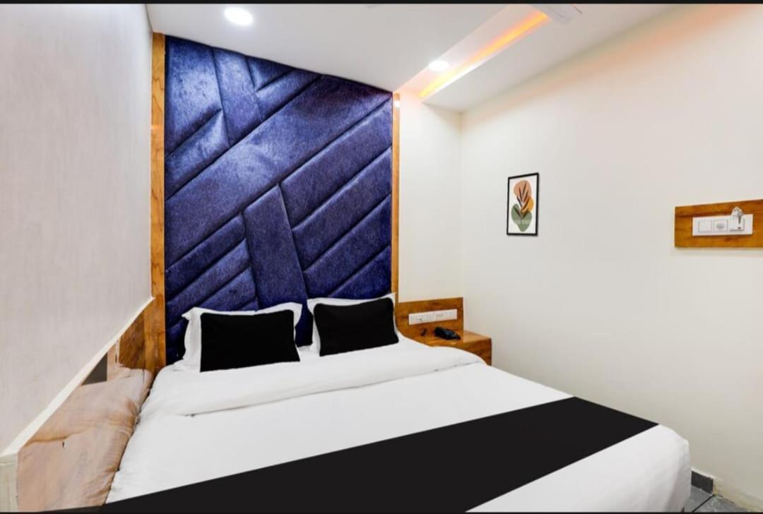 Sagun Cg Road 3* Ahmedabad