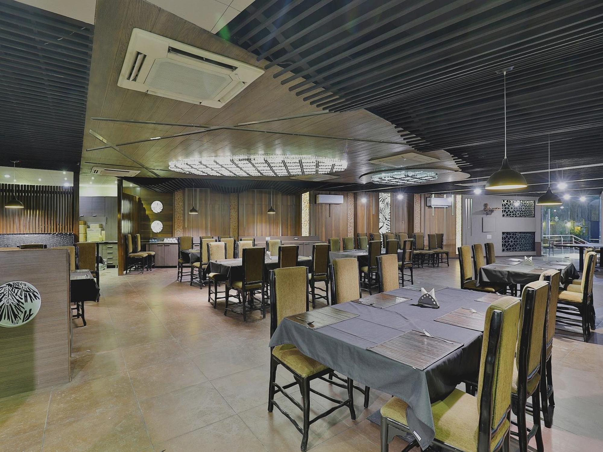 Collection O Kia Residency Ahmedabad