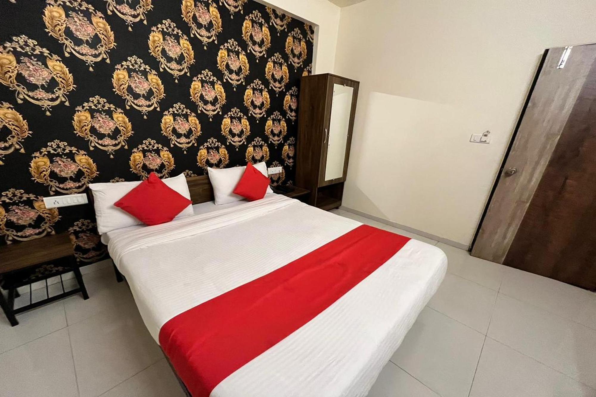 Hotel Kalyan Palace