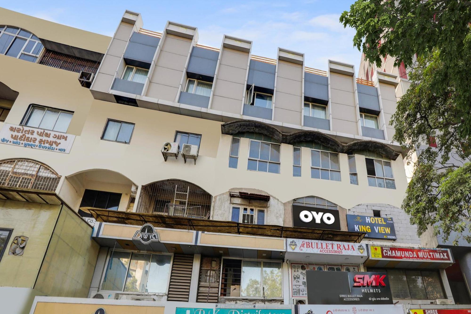 Oyo King View Ahmedabad