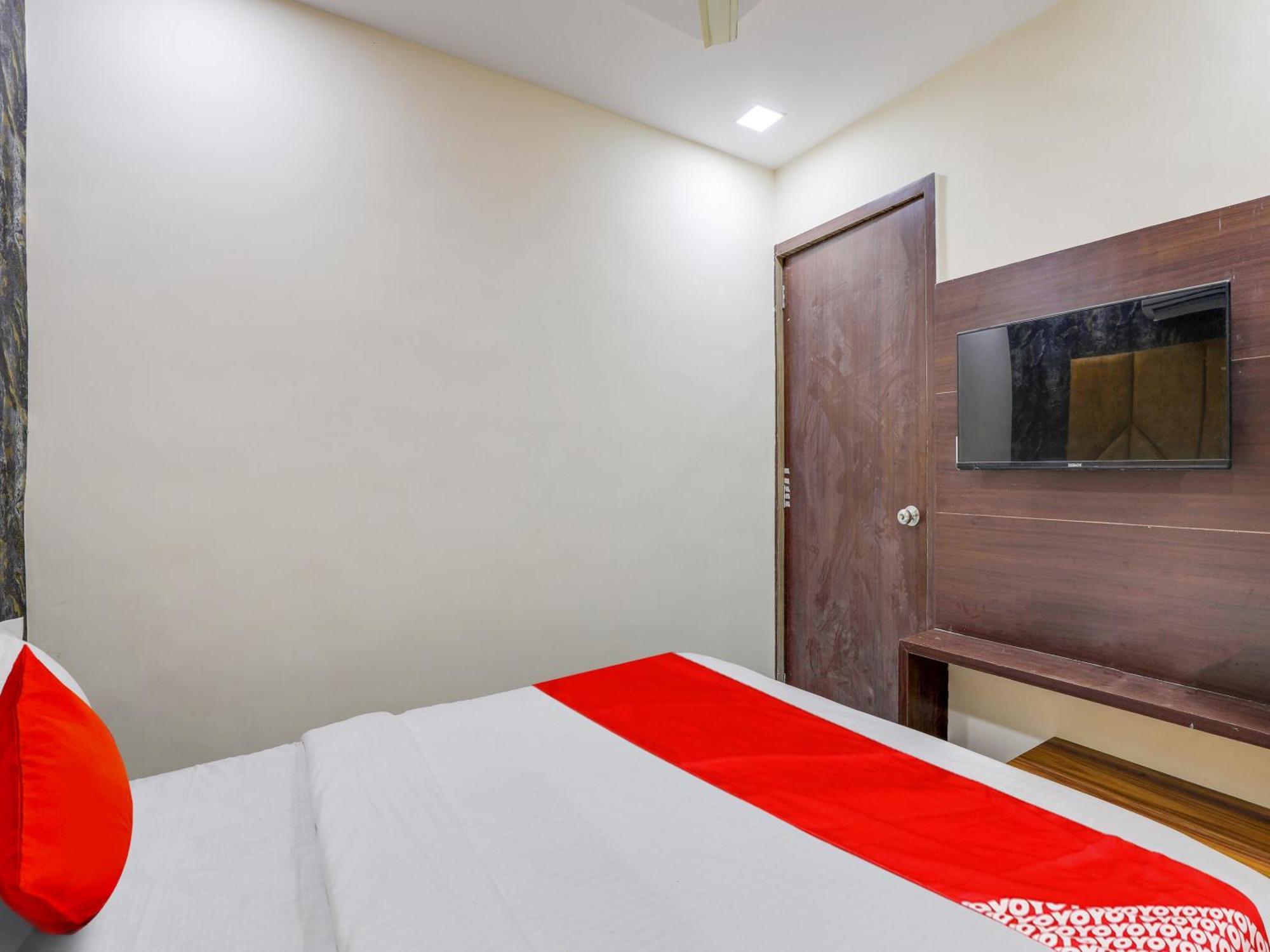 Oyo King View Ahmedabad