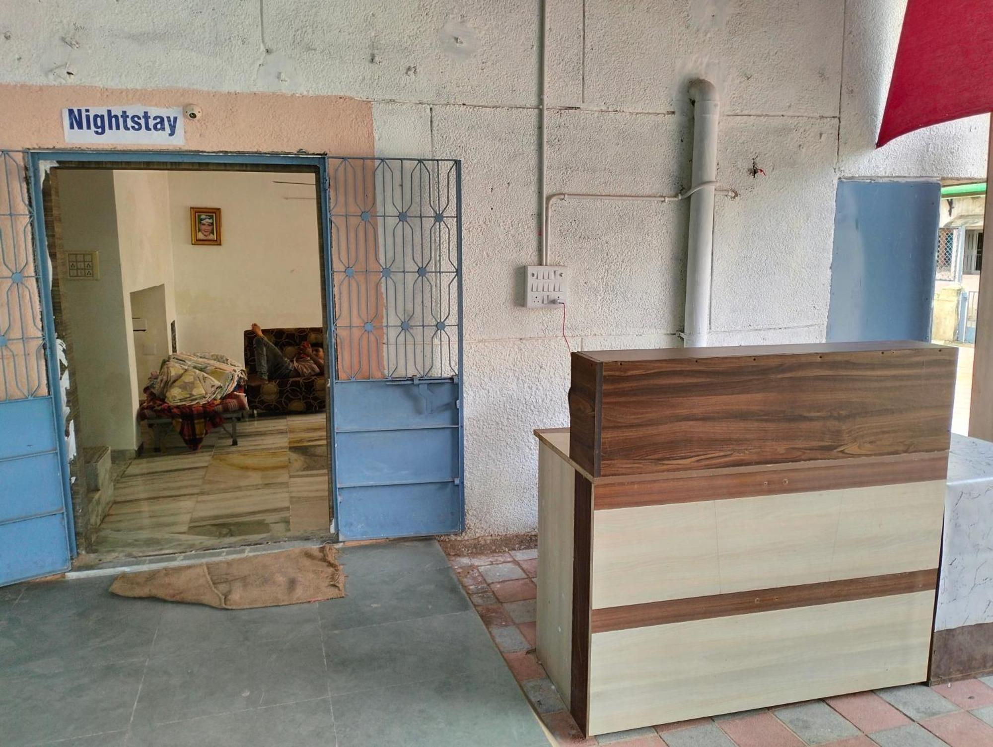 Hostel Nightstay Backpacker Dormitory