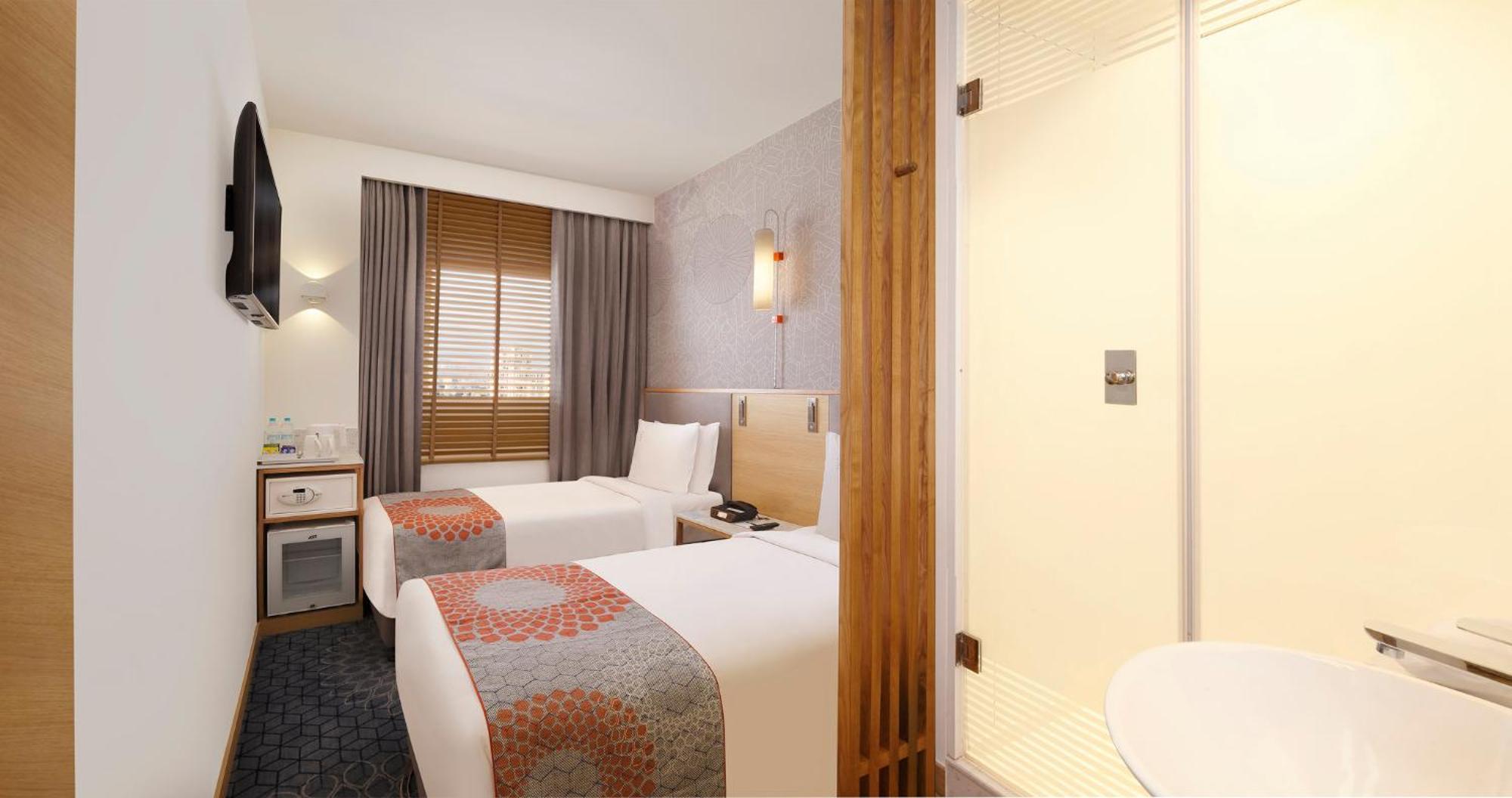 Express Prahlad Nagar By Ihg Hotel Ahmedabad