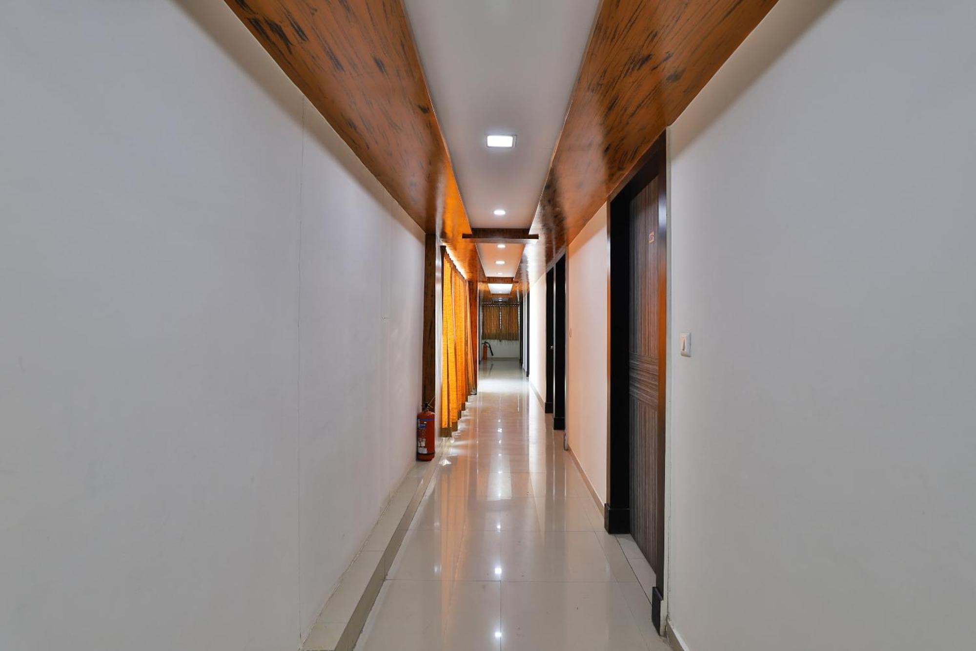 Hotel O Balaji Ahmedabad