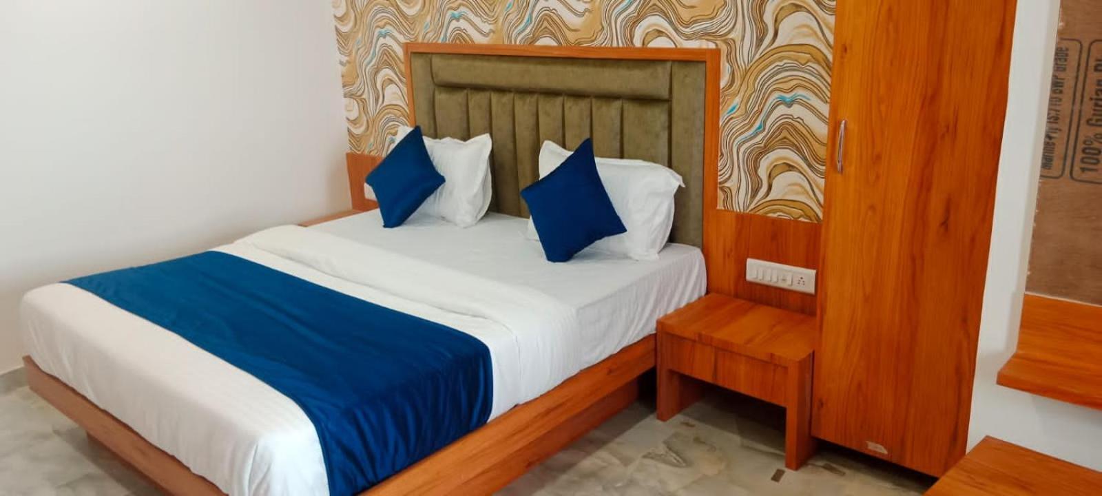 Hotel Nobel Ahmedabad