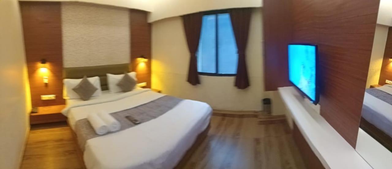 Rj Residency Hotel