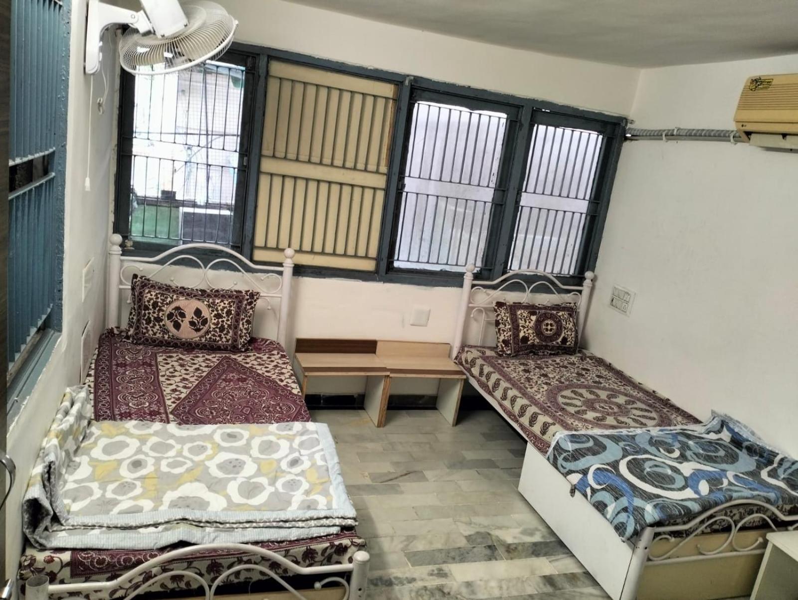 Nightstay Backpacker Dormitory Hostel Ahmedabad