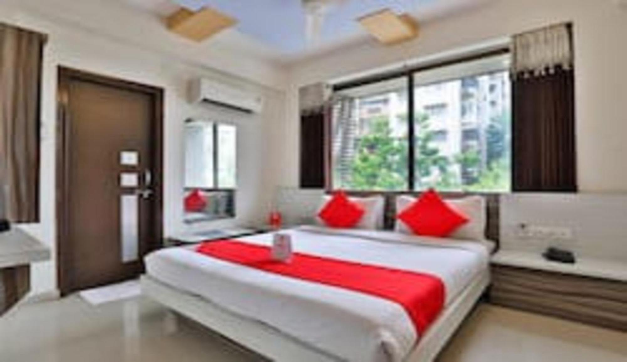 Hotel Nandani *