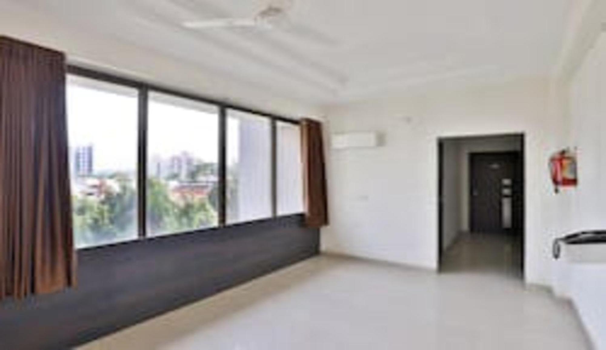 Hotel Nandani
