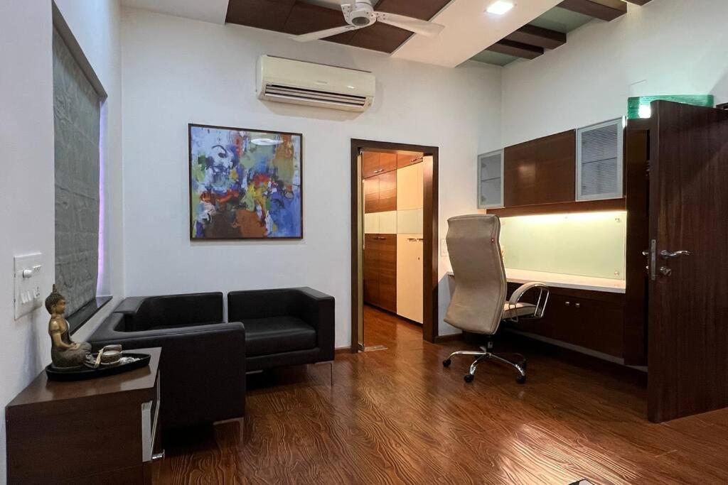 Apartment Super Luxury - Near To Karnavati Club *